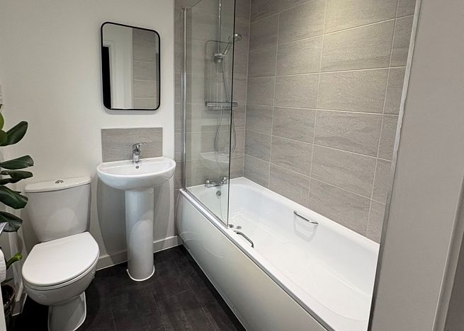 4 Crouch Hill Close , Sherborne 